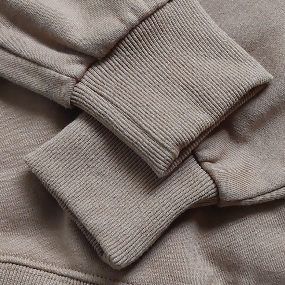 Happy Heart Sweatshirt - Picture 9 of 10